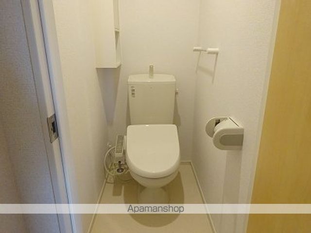 フロスト フラワーズ IIIの内装写真