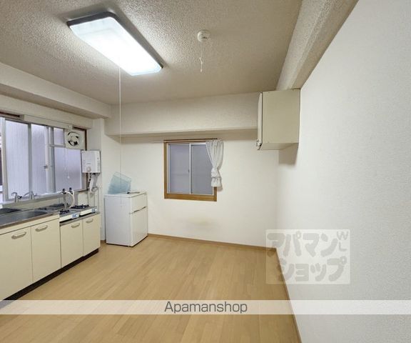 今出川マンションの内装写真