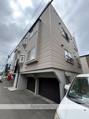 ホワイトヴァーチIIの外観写真