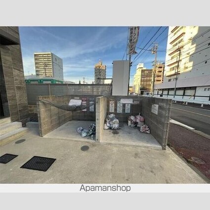 ＤＩＡＭＯＮＤ　ＭＯＯＮ[1K/28.1m2]の外観2