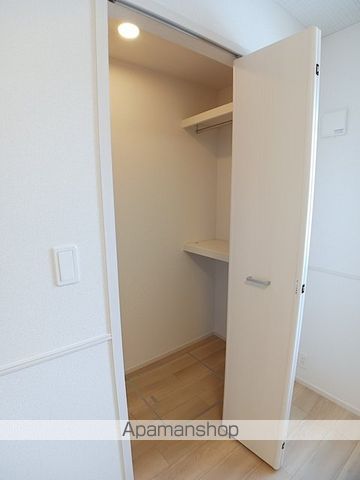岡山市南区 2階建 新築の内装写真