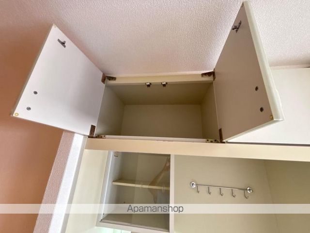 REXIS塩上の内装写真