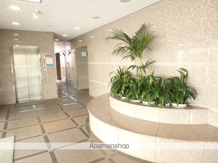 アーバンコート市ヶ谷[2LDK/93.2m2]のロビー
