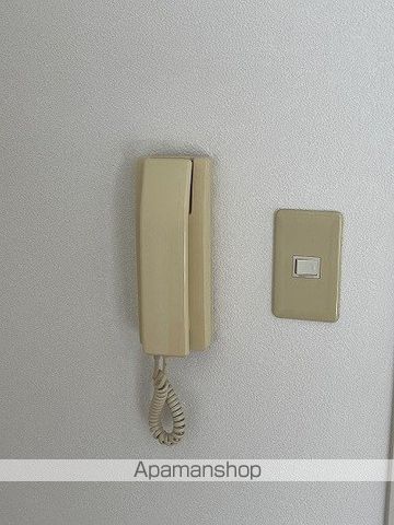 アートNの内装写真