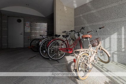 プレシャスタイム松島[1K/33.68m2]の共用部1