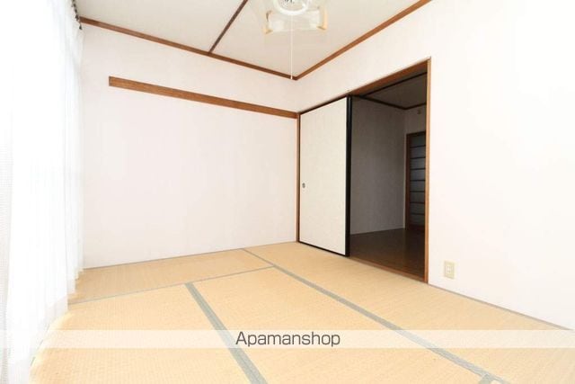 四斗蒔ハイツの内装写真