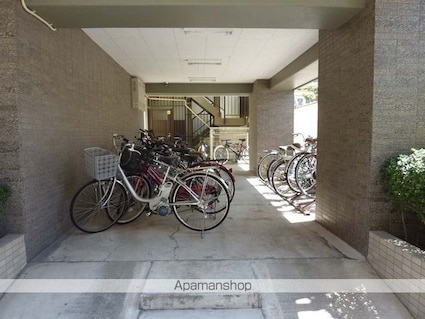 ドミール田端[1LDK/60.56m2]の共用部1