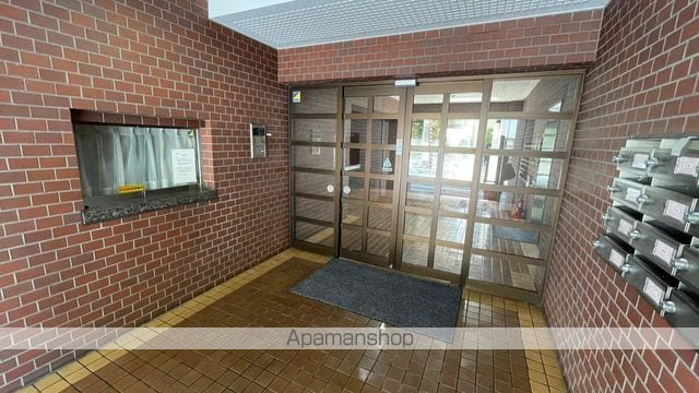 ビラ松濤の玄関写真