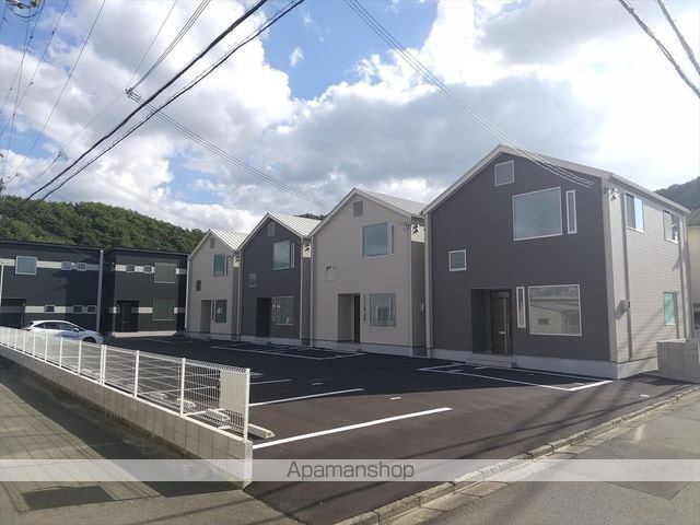 和歌山県和歌山市関戸３丁目[3LDK/98.7m2]の外観1