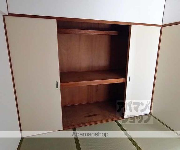 山本グランドハイツの内装写真
