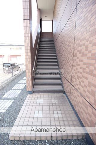プロニティ・エイセイのその他写真
