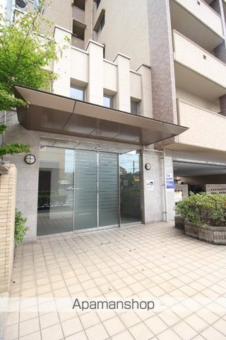 WILLDO岡山駅西口の玄関写真