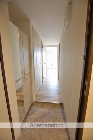 プレシェルト山の手通の内装写真