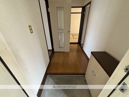 ハイツ双寿[3DK/51m2]の玄関