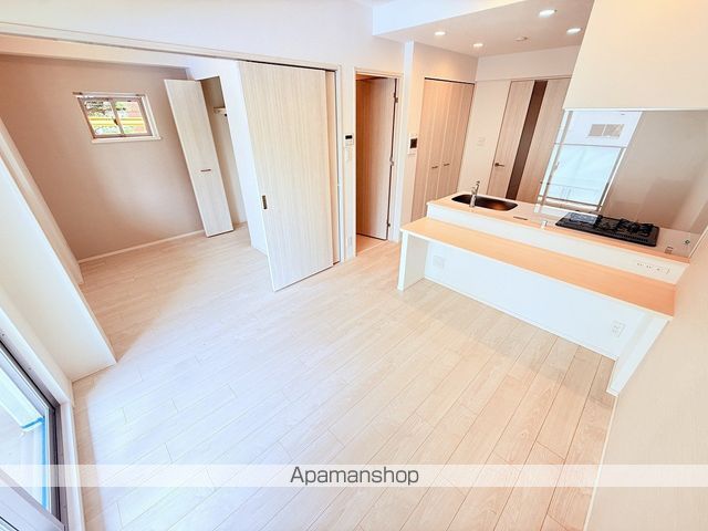 SPLENDIDESHINOSAKAVIIIの内装写真