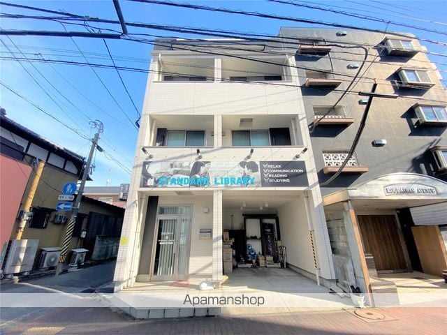 スタンダード九工大前ビル