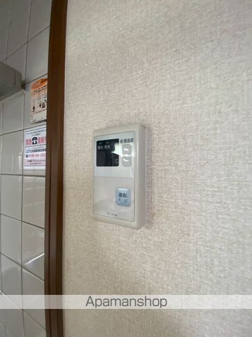 東塚ハイツの内装写真