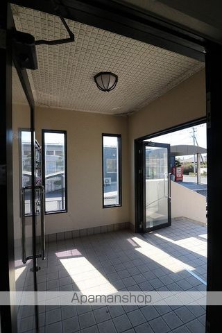 桜コートの玄関写真