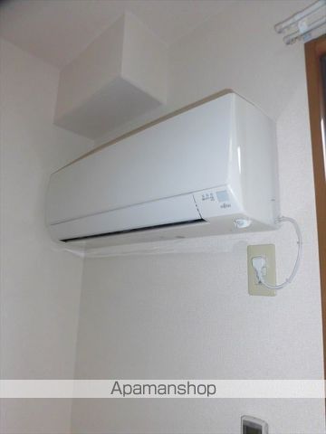 和歌山県和歌山市松江北７丁目[2DK/50.08m2]の駐車場1