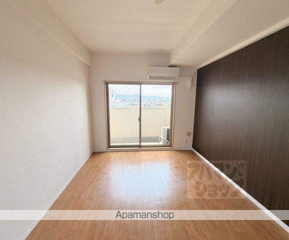 クレストコート二条城北の内装写真