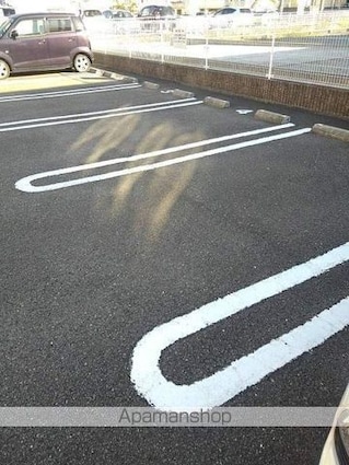 レジデンス福園[1LDK/46.49m2]の駐車場4