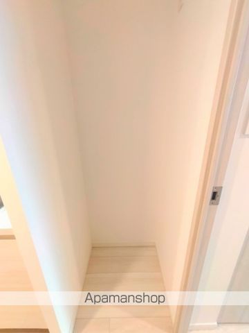 SーRESIDENCE堺筋本町UNOの内装写真
