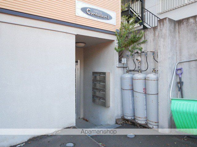 CYMBIDIUMの玄関写真
