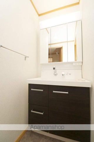 アクセス吉岡Ａ[2LDK/56.94m2]の洗面所