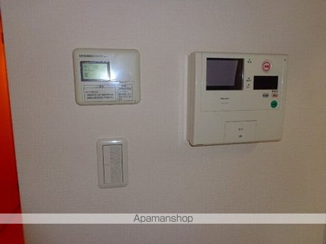 ジュネーゼグラン上本町の内装写真
