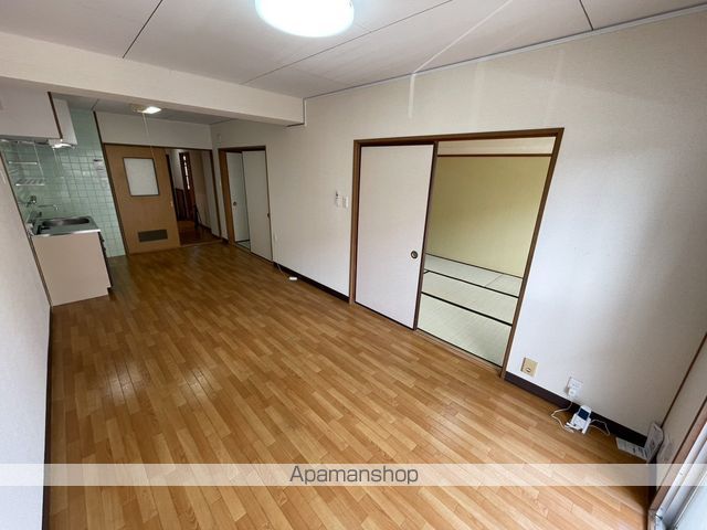 マンション長谷川の内装写真
