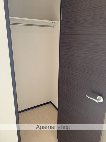 レオネクストアルファの内装写真