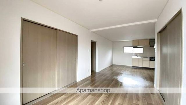 プチアリスB棟の内装写真