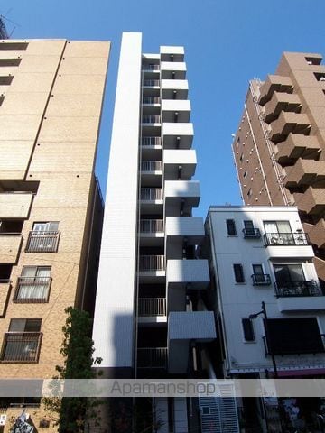 ジェノヴィア西新宿グリーンウォールの外観写真