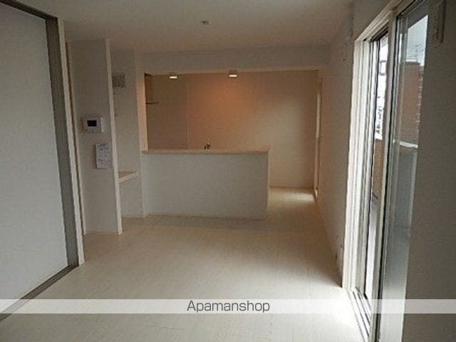 クレスタの内装写真