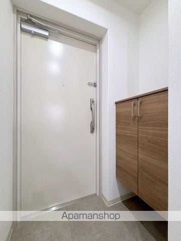 セオリーOSAKAハーバーDOORの内装写真