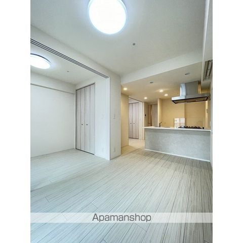 コンフォリア・リヴ茅場町の内装写真