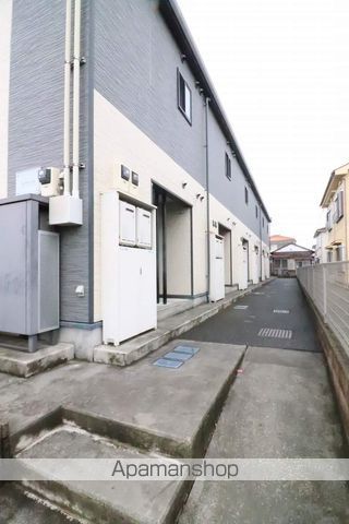 レオパレスフォーチュン21の玄関写真