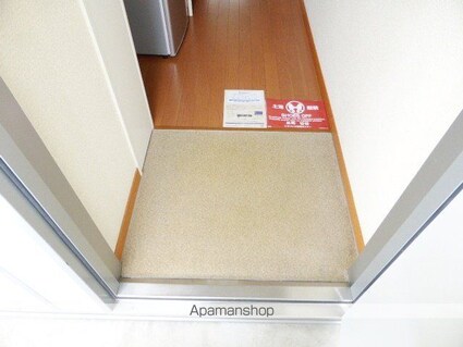 レオパレス平林[1K/23.18m2]の玄関