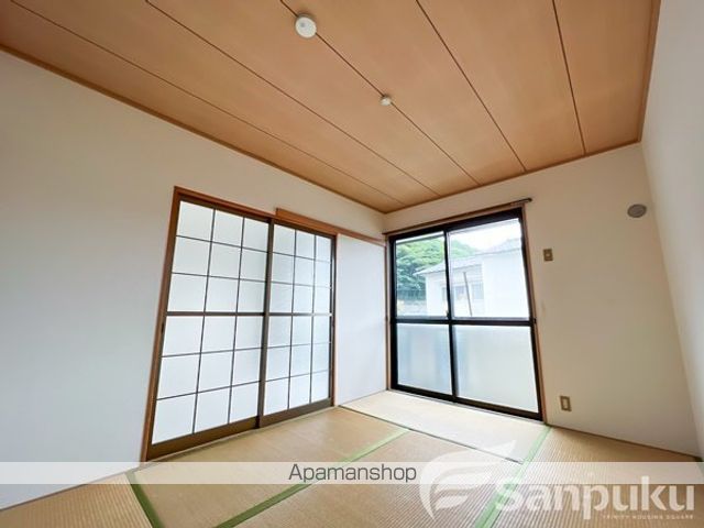 ルミエール22 C棟の内装写真