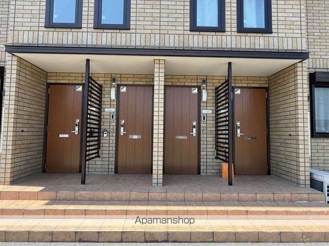 エルカーサの玄関写真