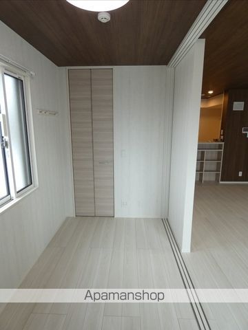 ディアライズ小郡船倉町E棟の内装写真