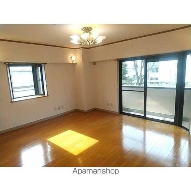 グリーンクレスト[3LDK/106.63m2]のリビング・居間1