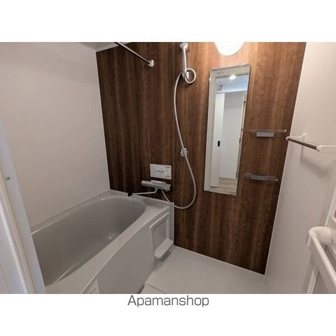 フェーラシュヴァル元町の内装写真