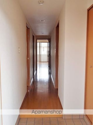 Ａｐｒｅｃｉｏ[2LDK/70.26m2]の玄関