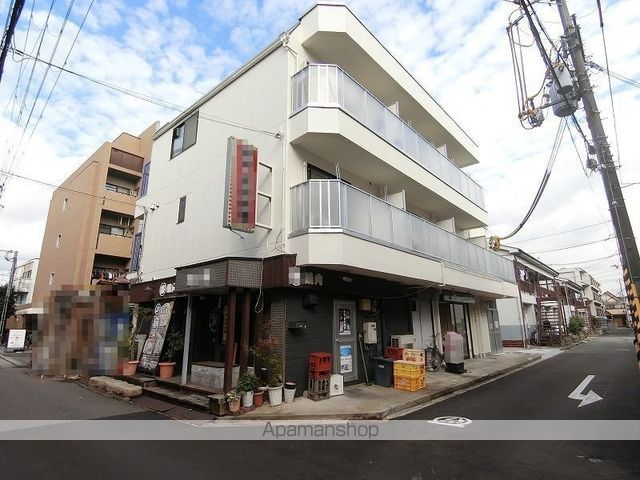 東園田マンションの外観写真