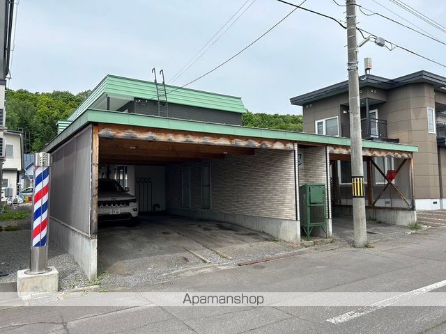 春光707アパートの外観写真