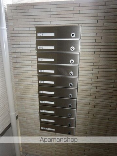 和歌山県和歌山市二筋目[1K/32.34m2]の共用部3