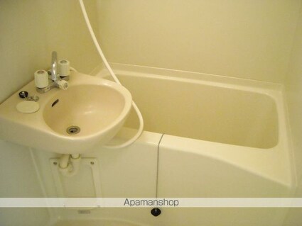 レオパレススリーナイン[1K/19.87m2]のバス