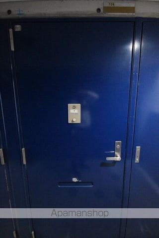 M−1ビルの内装写真