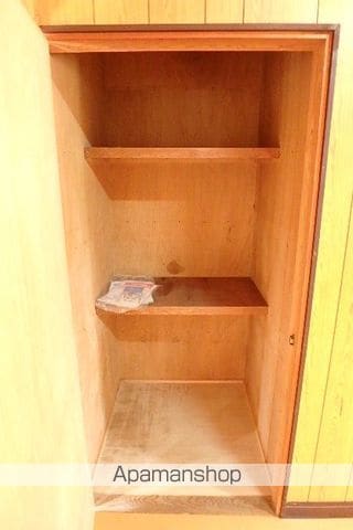 第4太陽アパートの内装写真